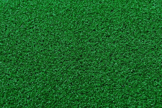 UV 저항하는 골프 인공적인 잔디 잔디밭, Eco 친절한 4000Dtex 조경 인공적인 뗏장